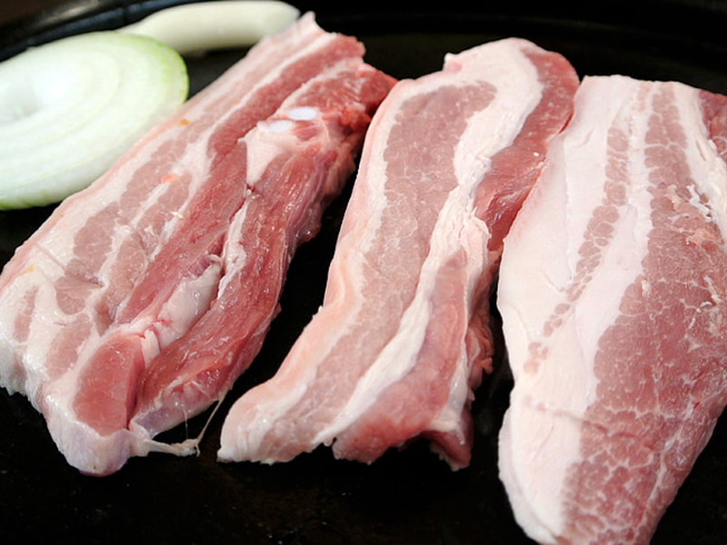 怎樣判斷買到的豬肉是否含有瘦肉精？