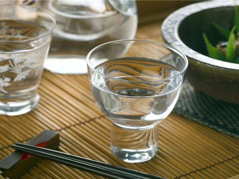 甲醇檢測儀，為禮品用酒做檢查
